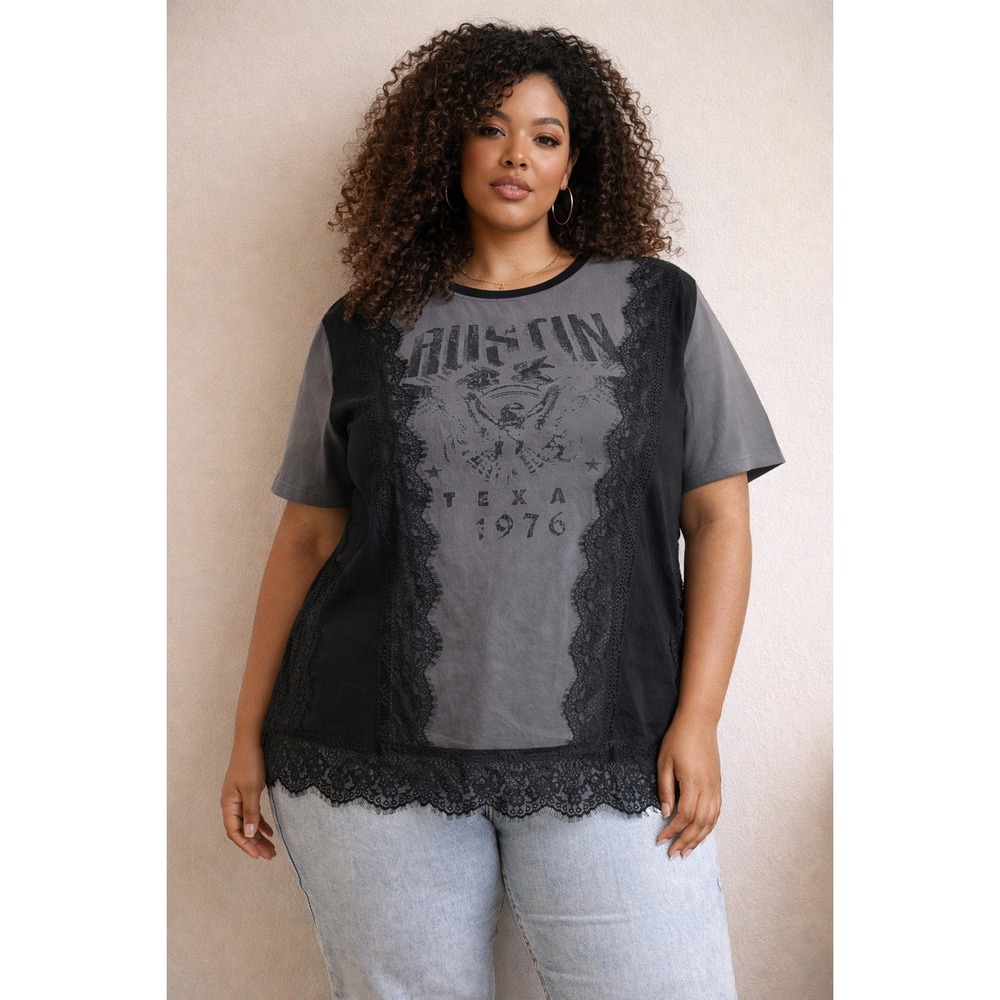 Blue Velvet Austin Texas 1976 Graphic Lace T Shirt Women's‎